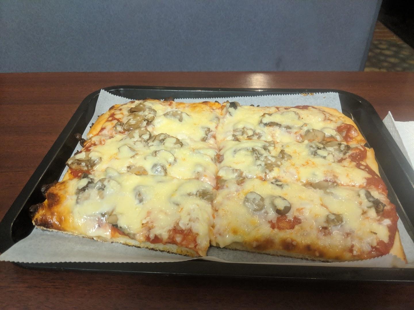 Colarusso's Pizza and Pasta